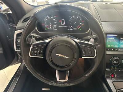 Jaguar F-Type Jaguar F-Type 2.0 P 300 R-Dynamic Black Pack #8743 Grigio usata Mazzano