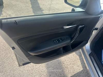 BMW Serie 1 120d 120d xDrive 5P Urban AUTOM. Argento usata Pignataro Interamna