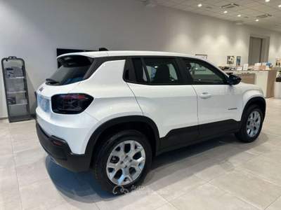 Jeep Avenger 1.2 Turbo 100 CV MHEV Altitude Bianco usata Scandiano