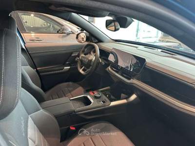 Jeep Compass 1.2 Turbo 48V e-Hybrid Altitude Bianco usata Scandiano