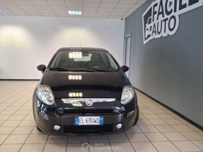 Fiat Punto 5 porte Easypower Lounge Nero usata Oleggio