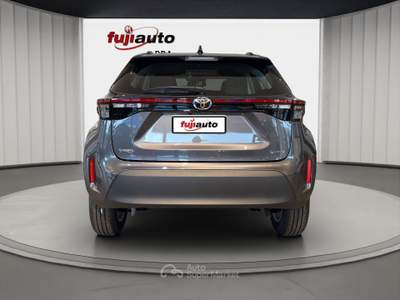 Toyota Yaris Yaris Cross 1.5h Active fwd 115cv e-cvt Grigio usata Bra