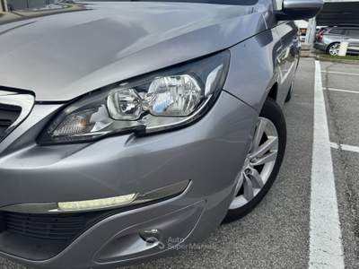 Peugeot 308 SW Active 1.6 HDi Diesel 92CV Manuale Argento usata Crocetta del Montello