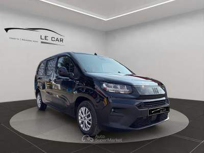 Fiat Doblò Doblo PL 1.5 BlueHdi 130 cv EAT8  7posti Nero usata Giussano