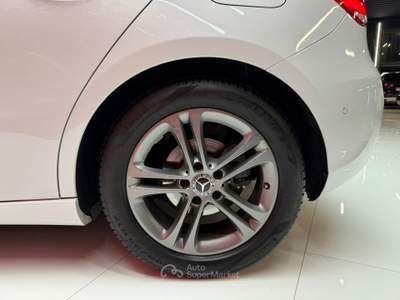 Mercedes-Benz Classe A A 180 d Automatic Executive OK NEOPATENTATI Bianco usata Agliana