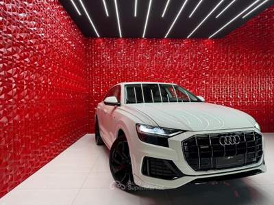 Audi Q8 286 CV quattro tiptronic Sport Bianco usata Agliana