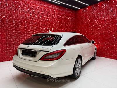 Mercedes-Benz CLS CDI SW BlueEFFICIENCY 4Matic TETTO Bianco usata Agliana