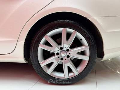 Mercedes-Benz CLS CDI SW BlueEFFICIENCY 4Matic TETTO Bianco usata Agliana