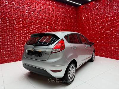 Ford Fiesta 5 porte Bz.- GPL Black & White Edition OK NEOPATENTATI Grigio usata Agliana
