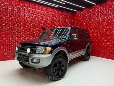 Mitsubishi Pajero 5p. GLS2 TETTO 7 POSTI Blu/Azzurro usata Agliana