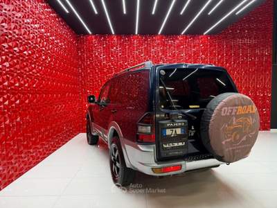 Mitsubishi Pajero 5p. GLS2 TETTO 7 POSTI Blu/Azzurro usata Agliana