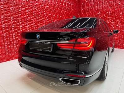 BMW Serie 7 730d 730d xDrive Eccelsa 265Cv Nero usata Agliana