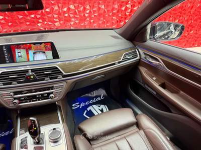 BMW Serie 7 730d 730d xDrive Eccelsa 265Cv Nero usata Agliana