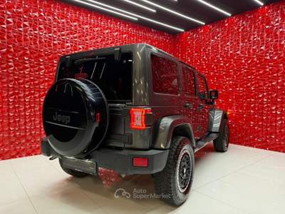 Jeep Wrangler Unlimited 2.8 CRD DPF Sahara Auto Night Eagle Grigio usata Agliana