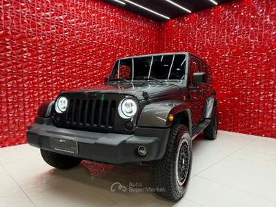 Jeep Wrangler Unlimited 2.8 CRD DPF Sahara Auto Night Eagle Grigio usata Agliana