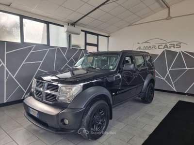 Dodge Nitro Cambio Manuale Grigio usata larciano