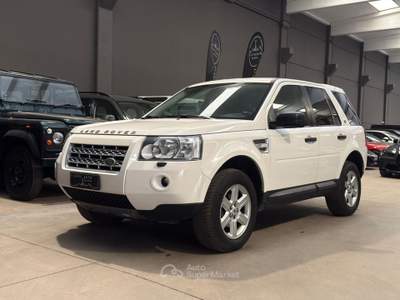 Land Rover Freelander 2.2 TD4 S.W. XS Bianco usata Bologna