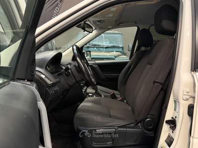 Land Rover Freelander 2.2 TD4 S.W. XS Bianco usata Bologna