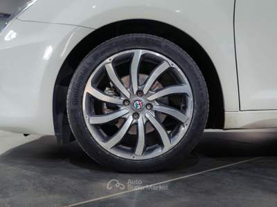 Alfa Romeo MiTo 1.3 JTDm 95 CV S&S*17"*SENS PARC* Bianco usata MILANO
