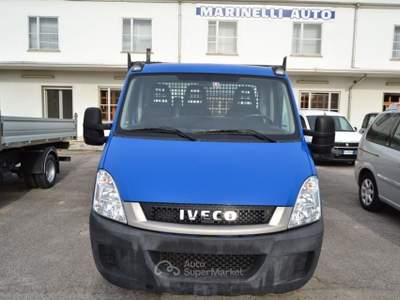 Iveco Ecodaily 2.3 115CV CASSONE FISSO 142000 KM Blu/Azzurro usata COMACCHIO