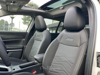 Jeep Avenger 1.2 Turbo MHEV SUMMIT+BICOLOR+TETTO+INF.&CONV PACK Grigio usata Arsago Seprio