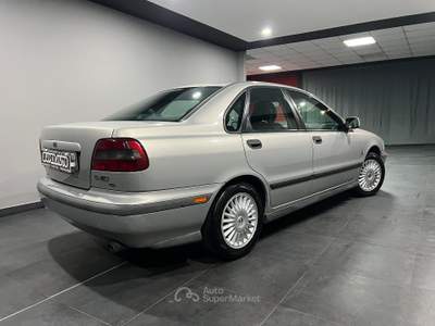 Volvo Serie 40 1.9 turbodiesel cat KM 196.000 PELLE /CLIMA Grigio usata Atena lucana
