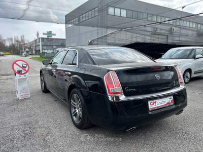 Lancia Thema 3.0 V6 mjt II Platinum 239cv auto Nero usata NOALE