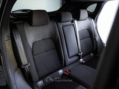 Nissan Qashqai Qashqai III 2021 1.3 mhev N-Connecta 2wd 140cv Nero usata Canzano