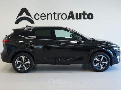 Nissan Qashqai Qashqai III 2021 1.3 mhev N-Connecta 2wd 140cv Nero usata Canzano