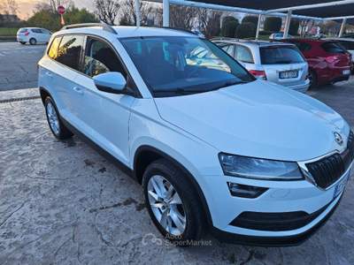 Skoda Karoq 2.0 TDI EVO SCR 4x4 DSG Executive Bianco usata Rossano Veneto