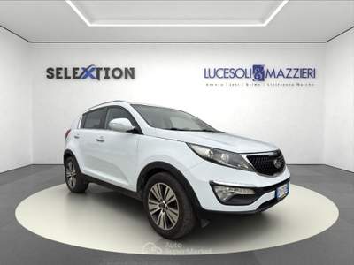Kia Sportage  - sportage 1.7 crdi vgt 2wd class Bianco usata Ancona