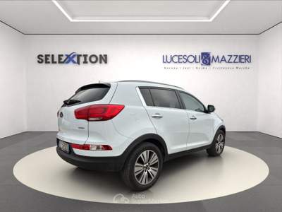 Kia Sportage  - sportage 1.7 crdi vgt 2wd class Bianco usata Ancona