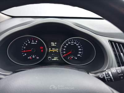 Kia Sportage  - sportage 1.7 crdi vgt 2wd class Bianco usata Ancona