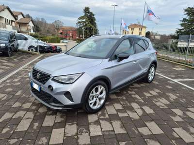 Seat Arona 1.0 EcoTSI FR Argento usata Medesano