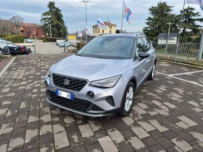 Seat Arona 1.0 EcoTSI FR Argento usata Medesano