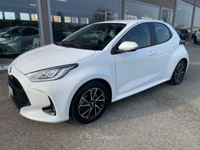 Toyota Yaris 1.5 Hybrid 5 porte TREND Bianco usata Scandiano