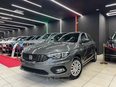 Fiat Tipo 4 porte Lounge OK NEOPATENTATI Grigio usata Agliana