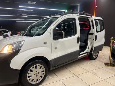 Peugeot Bipper Tepee 1.3 HDi 75 FAP Outdoor OK NEOPATENTATI Bianco usata Agliana