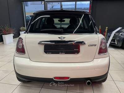 MINI 1.5 Cooper D Hype 5 1.6 16V Cooper Chili 120CV Beige usata Agliana