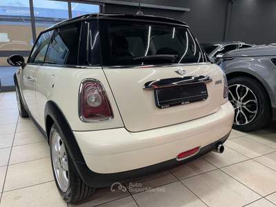 MINI 1.5 Cooper D Hype 5 1.6 16V Cooper Chili 120CV Beige usata Agliana