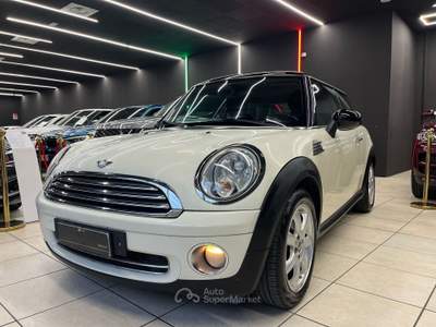 MINI 1.5 Cooper D Hype 5 1.6 16V Cooper Chili 120CV Beige usata Agliana