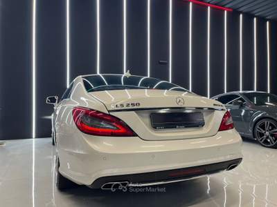 Mercedes-Benz CLS CDI BlueEFFICIENCY Bianco usata Agliana
