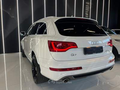 Audi Q7 3.0 V6 TDI 240 CV quattro tiptronic S-Line Bianco usata Agliana