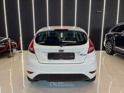 Ford Fiesta 5 porte Titanium OK NEOPATENTATI Bianco usata Agliana