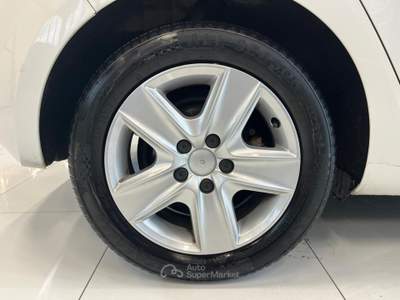Volkswagen Golf DPF 5p. Comf. BlueM. Tech. OK NEOPATENTATI Bianco usata Agliana