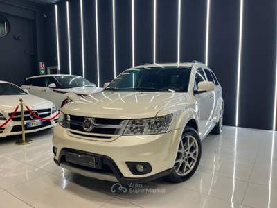 Fiat Freemont Mjt 170 CV 4x4 aut. Lounge 7 POSTI Bianco usata Agliana