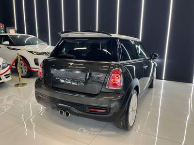 MINI 1.5 Cooper D Hype 5 1.6 Cooper S AUTOMATICA 184Cv Nero usata Agliana