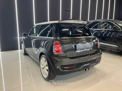 MINI 1.5 Cooper D Hype 5 1.6 Cooper S AUTOMATICA 184Cv Nero usata Agliana