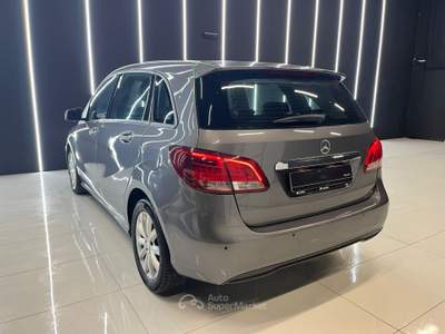 Mercedes-Benz Classe B B 180 d Automatic Business OK NEOPATENTATI Grigio usata Agliana