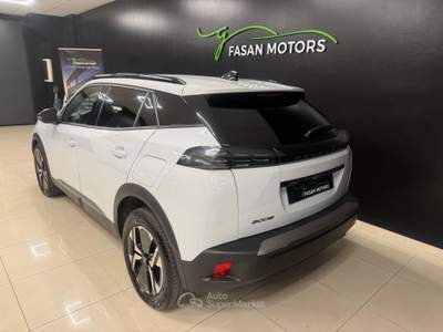 Peugeot 2008 2008 1.2 puretech Allure s&amp;s 100cv Bianco usata Fontanafredda